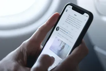 Waage der Gerechtigkeit und Paragrafenzeichen als Symbol für Recht